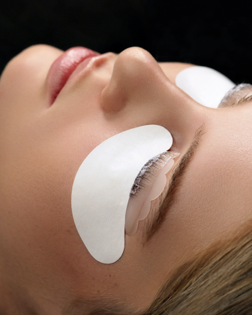 Lash Lifts: The Secret to Low-Maintenance, Stunning Lashes - Why Every Lash Artist Should Offer Them!